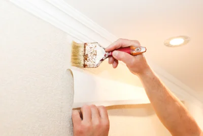 Pose de papier peint à Bergueneuse — revêtements muraux et toiles de verre